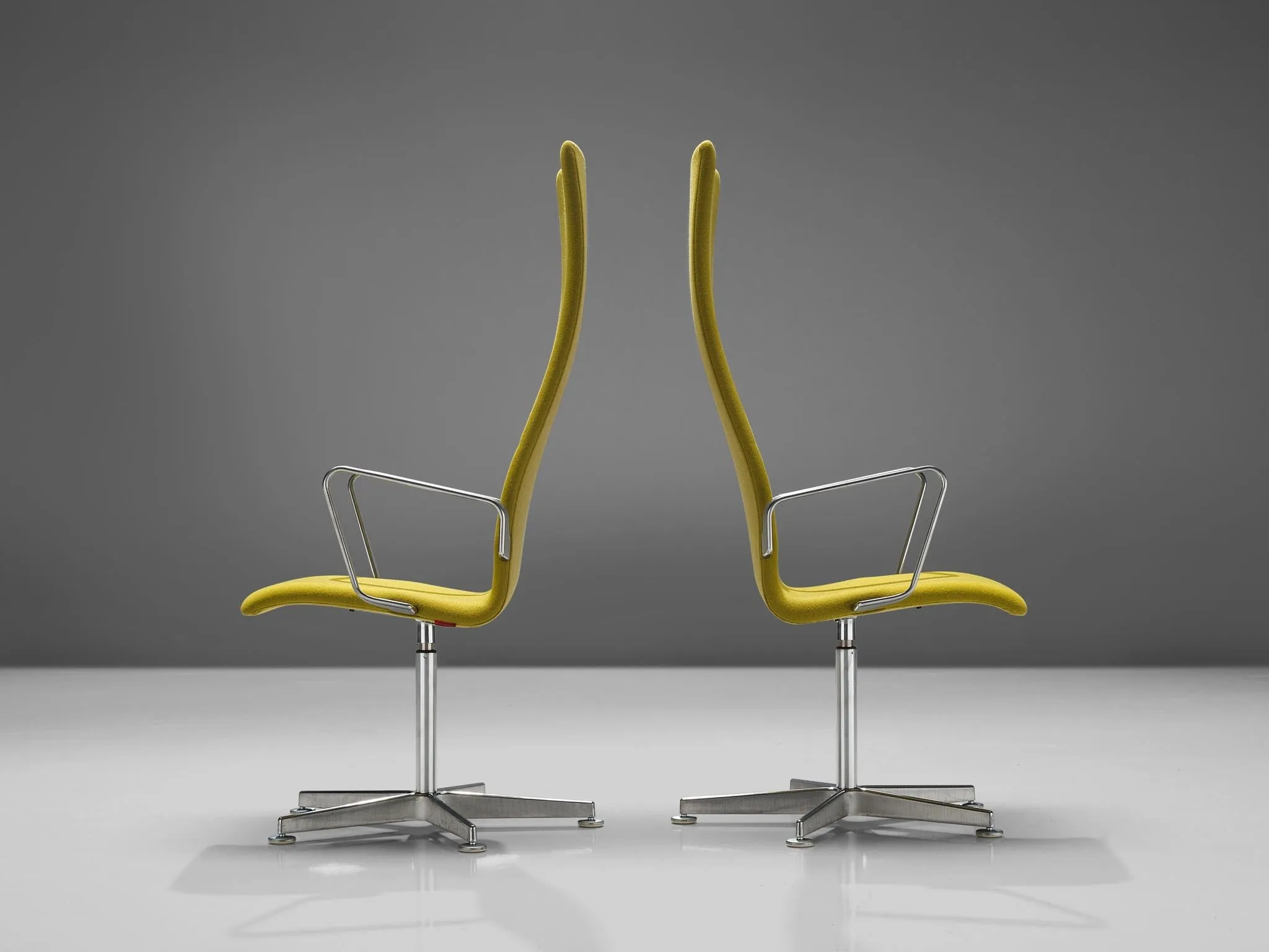 Arne Jacobsen for Fritz Hansen 'Oxford' Desk Chairs