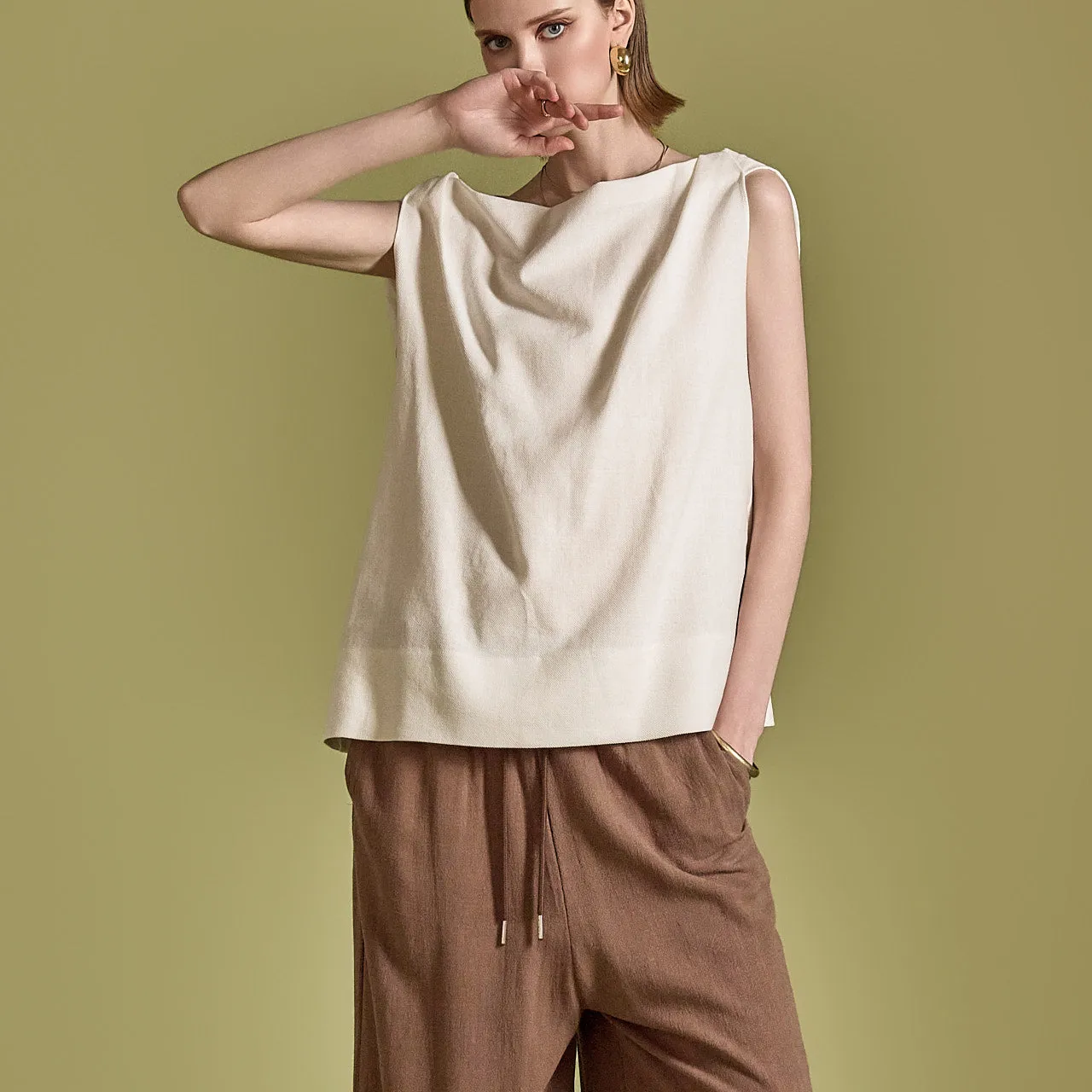 B2991 Linen Cowl-Neck Blouse