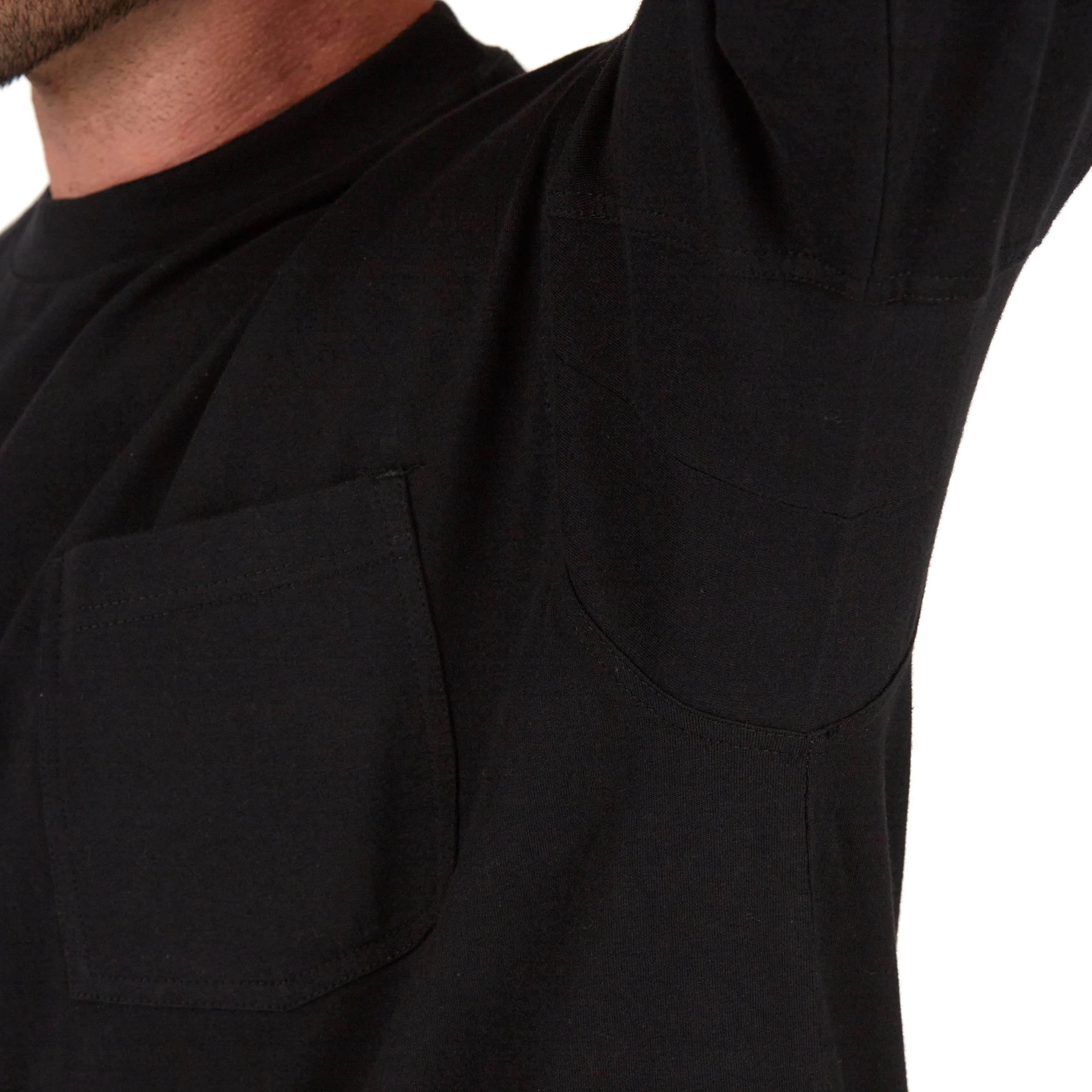 EXTENDED TAIL LONG SLEEVE POCKET T-SHIRT