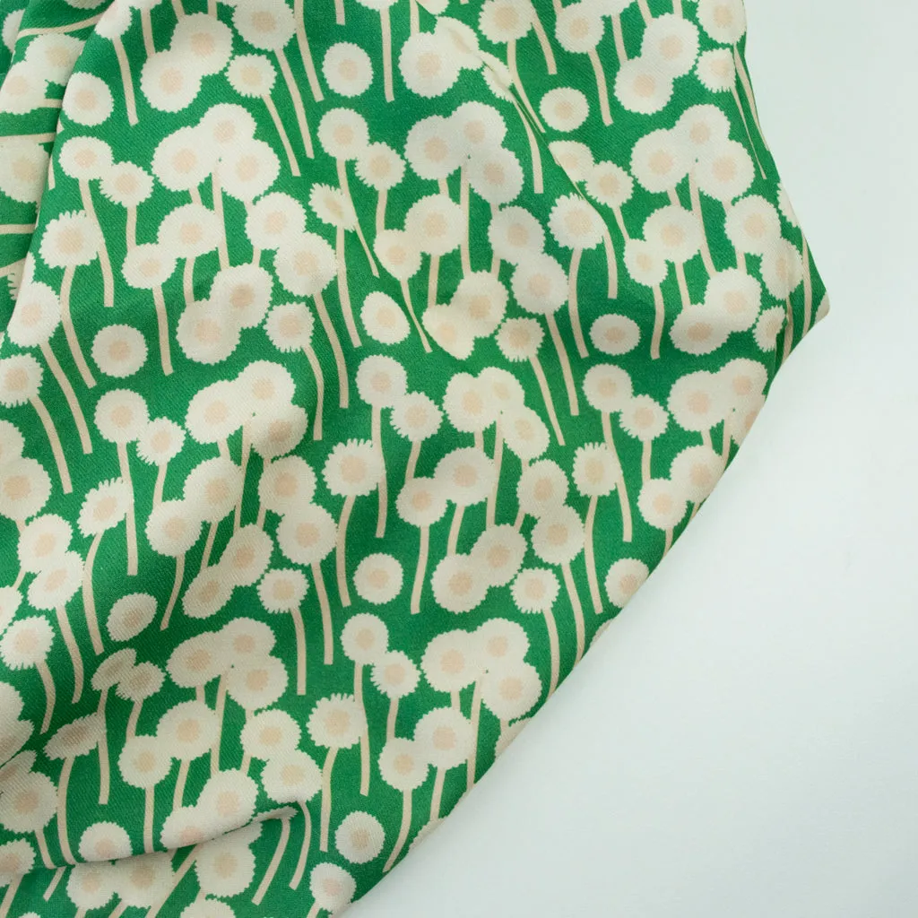 Jessica Nielsen - Cotton Viscose Twill - Green Dandelions