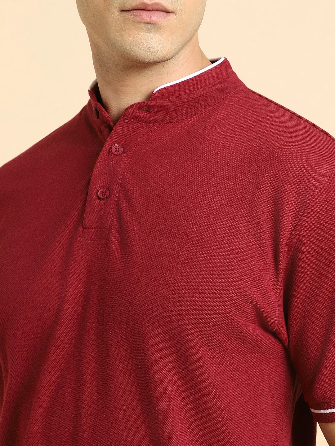 Men's Solid Maroon Polo Collar T-shirt